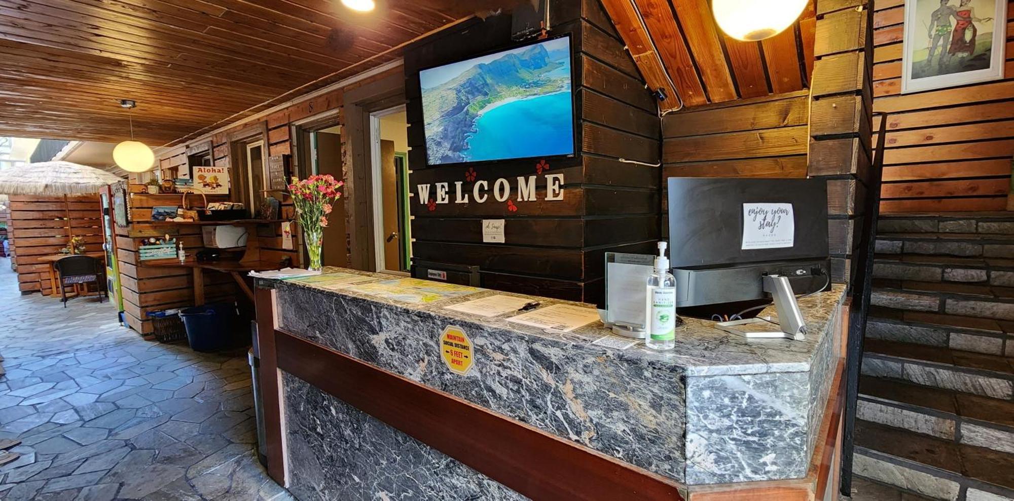 The Beach Waikiki Boutique Hostel โฮโนลูลู ภายนอก รูปภาพ