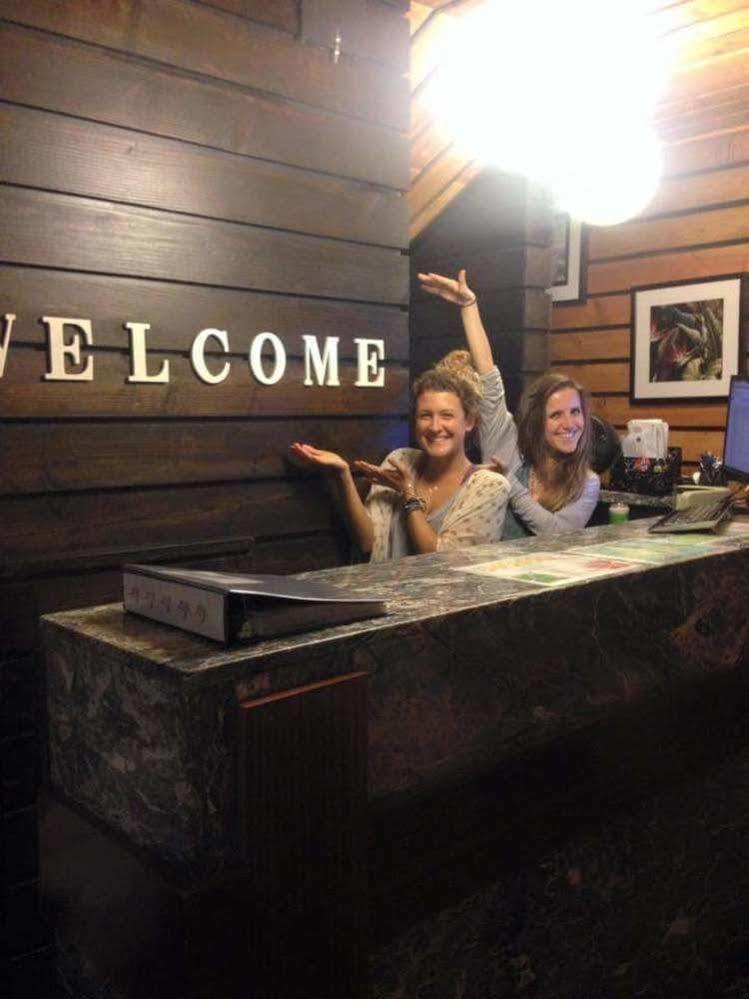 The Beach Waikiki Boutique Hostel โฮโนลูลู ภายนอก รูปภาพ