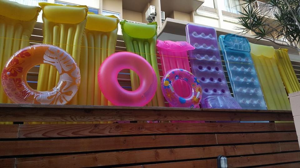 The Beach Waikiki Boutique Hostel โฮโนลูลู ภายนอก รูปภาพ
