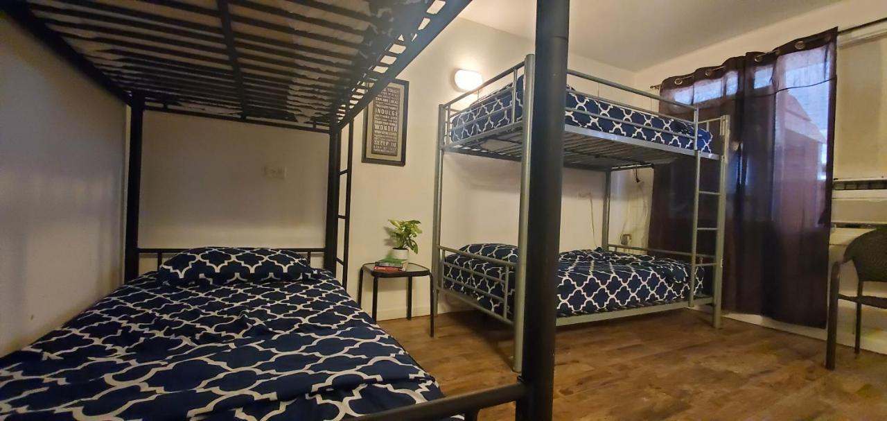 The Beach Waikiki Boutique Hostel โฮโนลูลู ภายนอก รูปภาพ